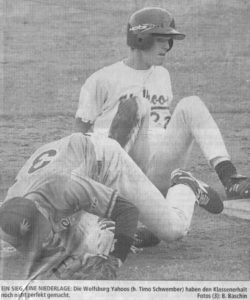 EIN SIEG, EINE NIEDERLAGE: Die Wolfsburg Yahoos (h. Timo Schwember) haben den Klassenerhalt noch nicht perfekt gemacht. Foto: B. Baschin